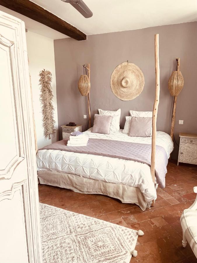 B&B Temps Suspendu Provence Перн-ле-Фонтен Екстериор снимка