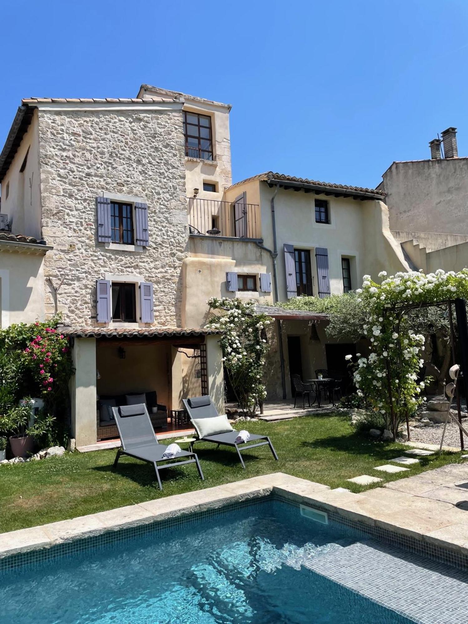 B&B Temps Suspendu Provence Перн-ле-Фонтен Екстериор снимка