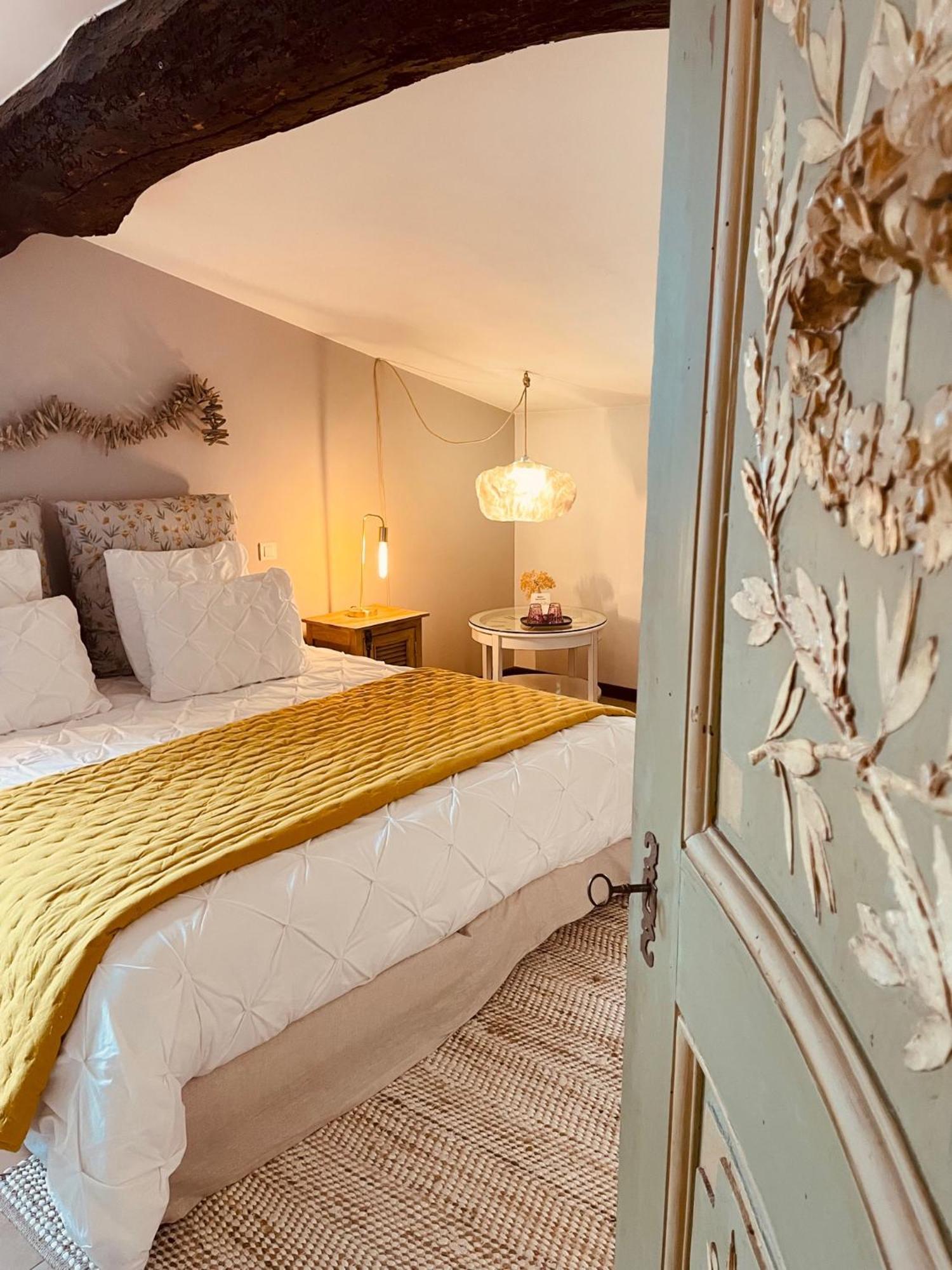 B&B Temps Suspendu Provence Перн-ле-Фонтен Стая снимка