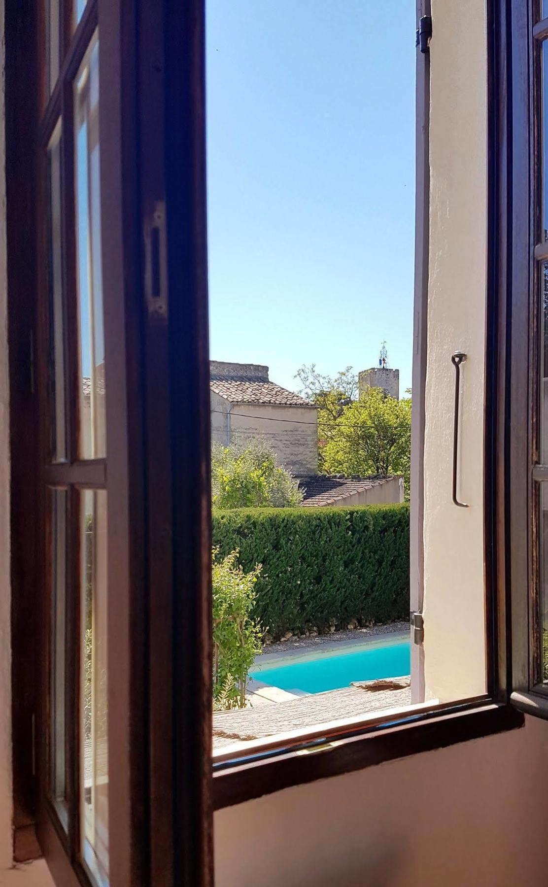 B&B Temps Suspendu Provence Перн-ле-Фонтен Екстериор снимка